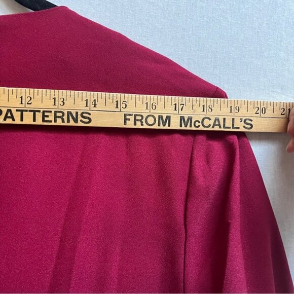 NWT H by Halston v neck long sleeve red dress Sz XL - Picture 10 of 12